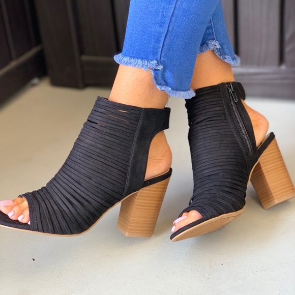 Fierce Strappy Block Heel Peep Toe Bootie - Picture 8 of 8